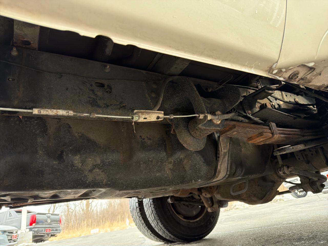 Ford Super Duty F-350 DRW 2WD Reg Cab 165" WB 84" CA XLT 2008