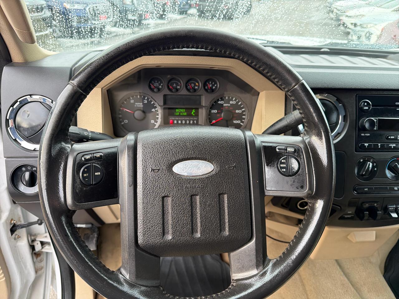 Ford Super Duty F-350 DRW 2WD Reg Cab 165" WB 84" CA XLT 2008