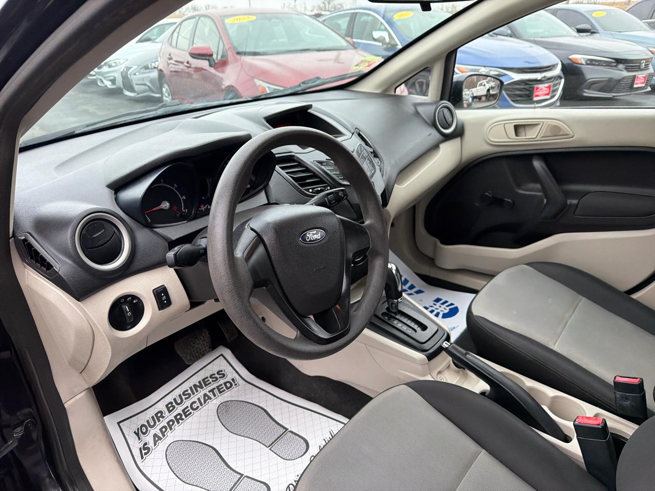 Ford Fiesta 4dr Sdn S 2011