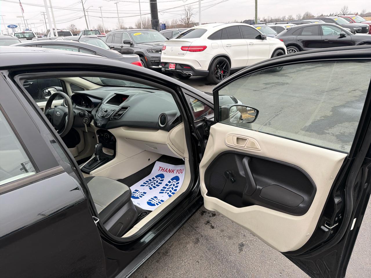 Ford Fiesta 4dr Sdn S 2011