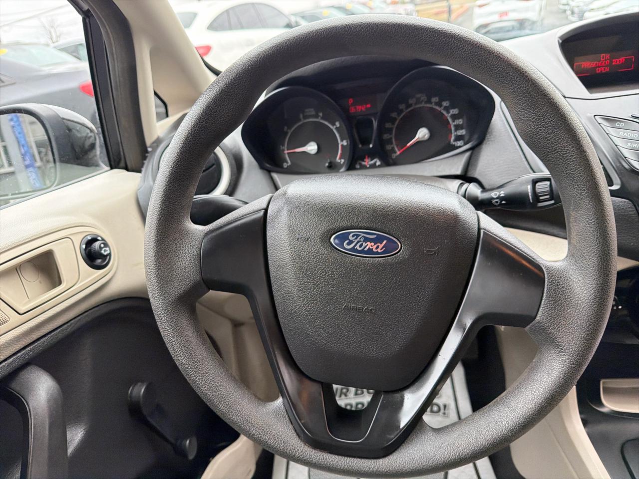 Ford Fiesta 4dr Sdn S 2011