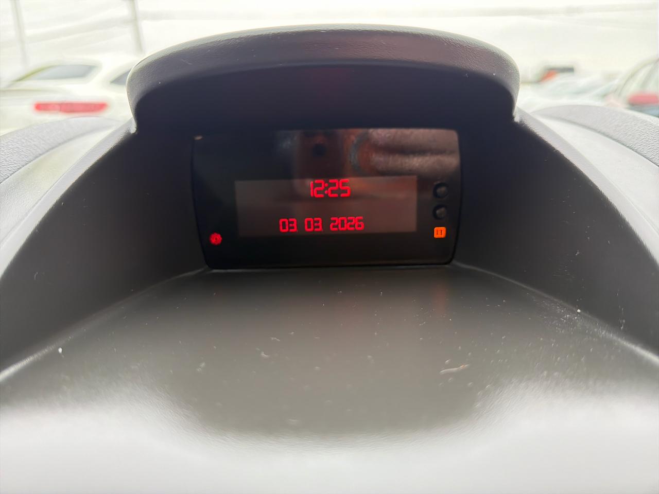 Ford Fiesta 4dr Sdn S 2011