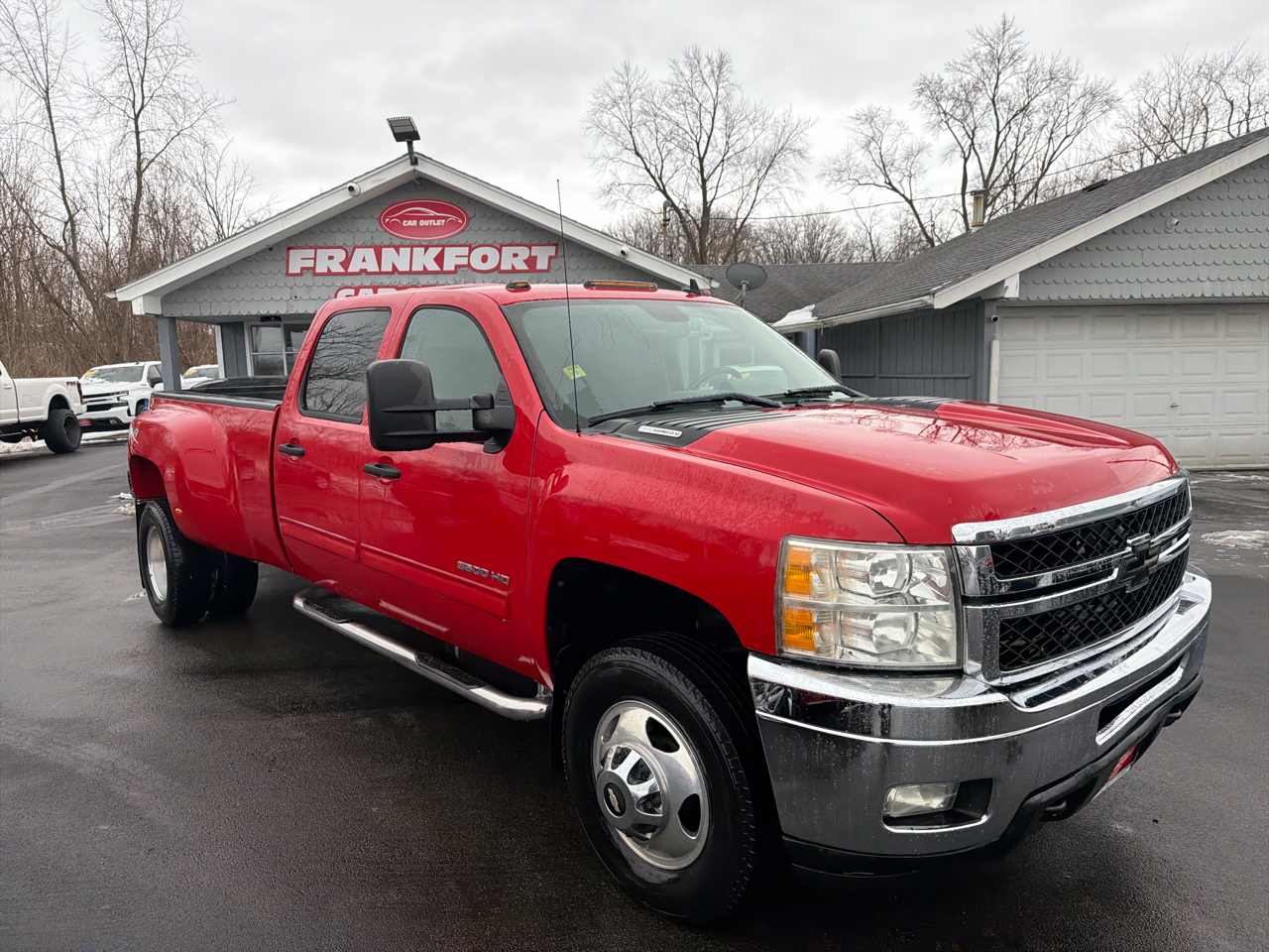 Chevrolet Silverado 3500HD 4WD Crew Cab 167.7" DRW LT 2011