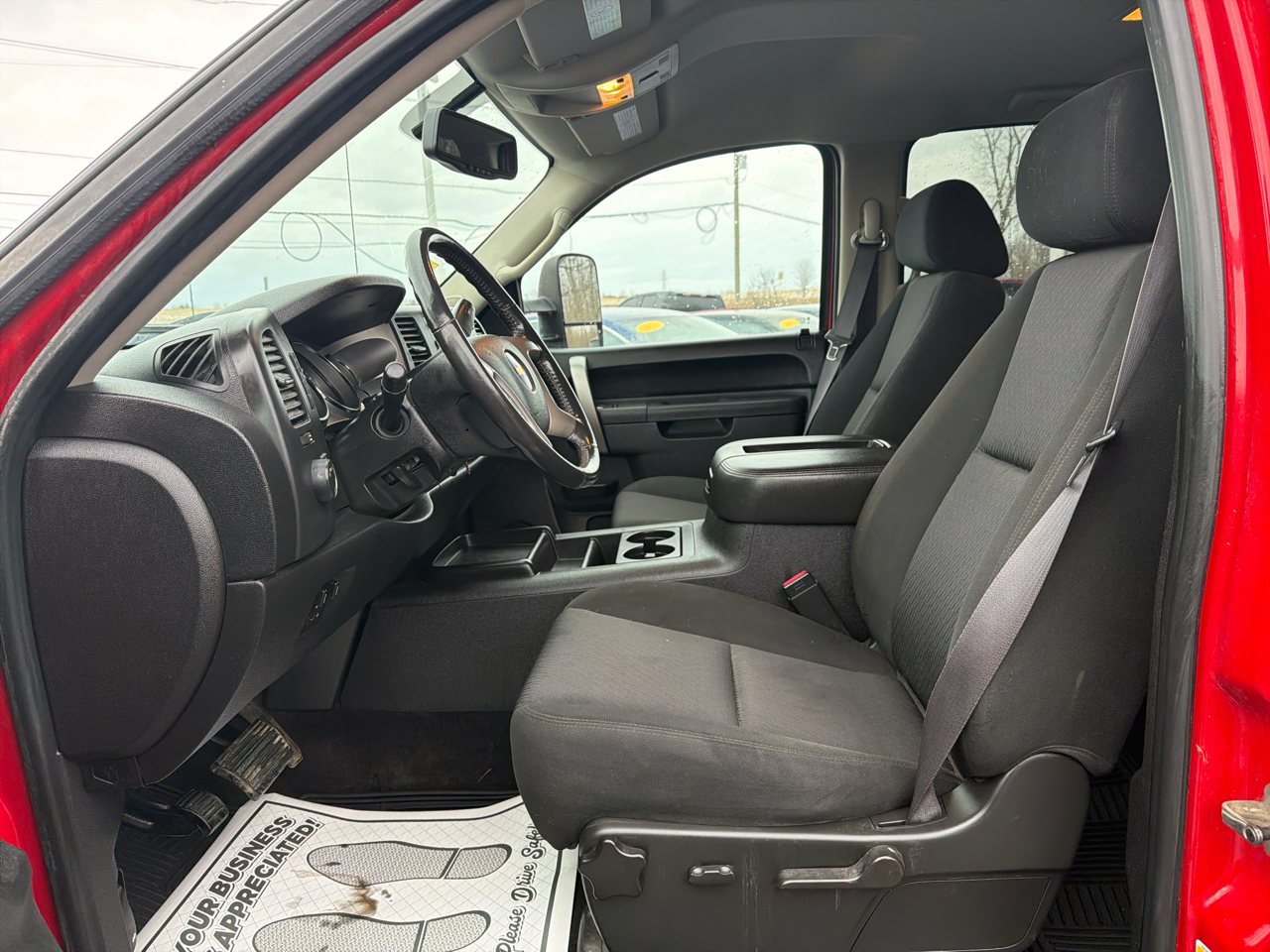 Chevrolet Silverado 3500HD 4WD Crew Cab 167.7" DRW LT 2011