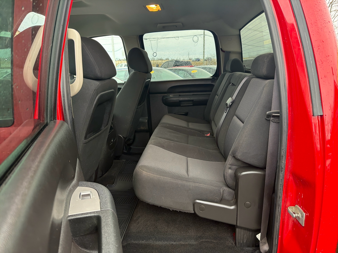 Chevrolet Silverado 3500HD 4WD Crew Cab 167.7" DRW LT 2011