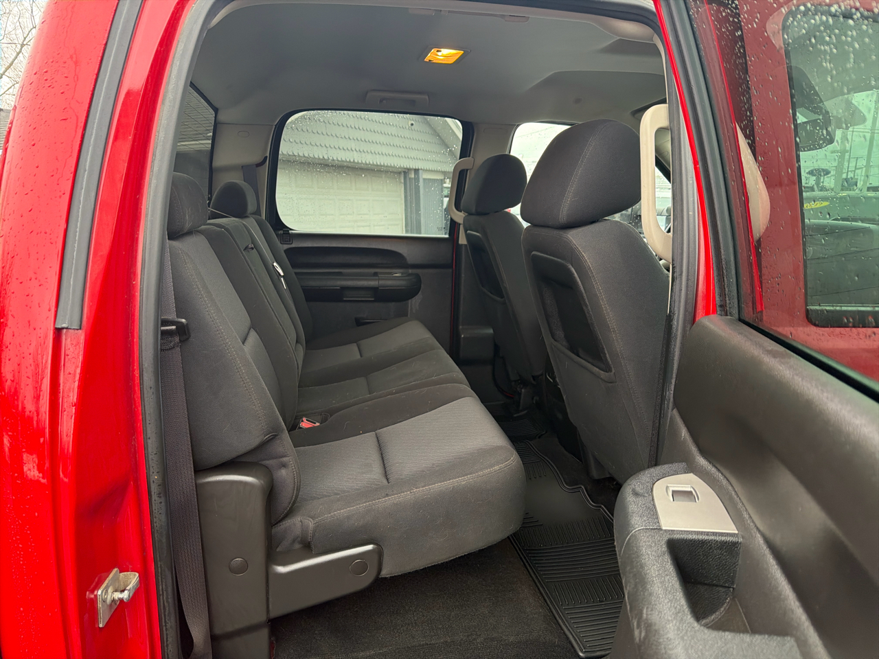 Chevrolet Silverado 3500HD 4WD Crew Cab 167.7" DRW LT 2011