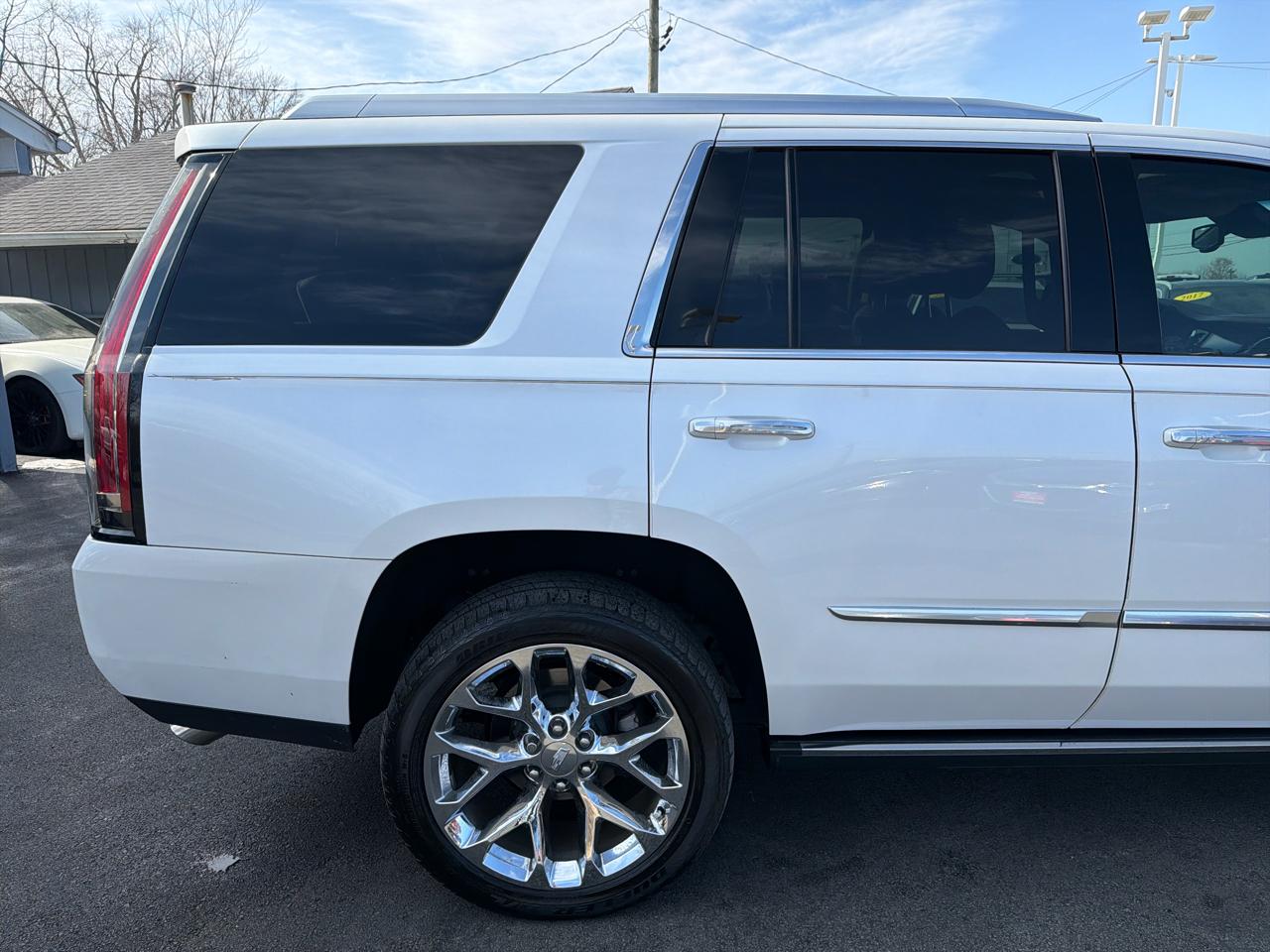 Cadillac Escalade 4WD 4dr Premium Collection 2016