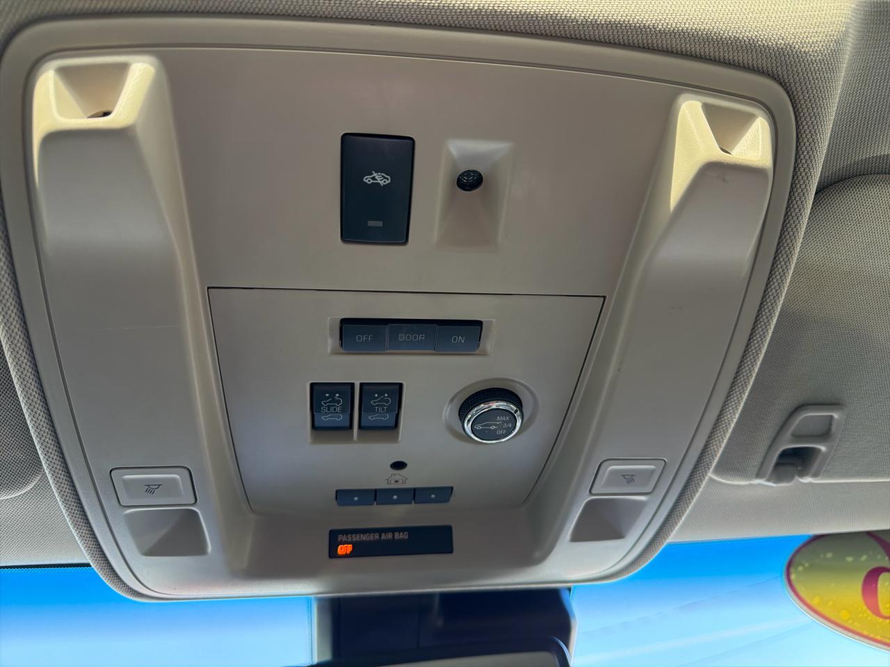 Cadillac Escalade 4WD 4dr Premium Collection 2016