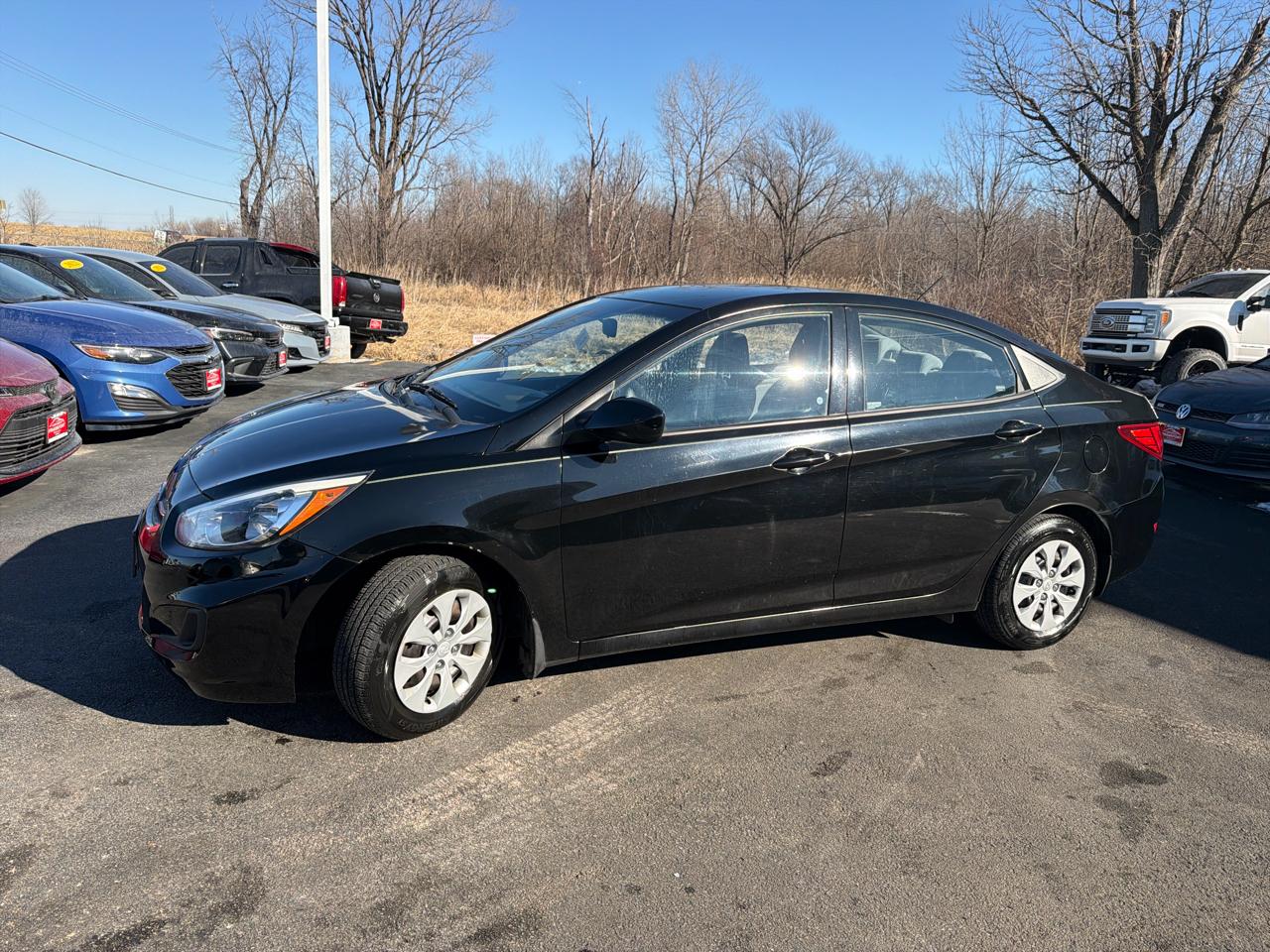 Hyundai Accent 4dr Sdn Auto GLS 2015