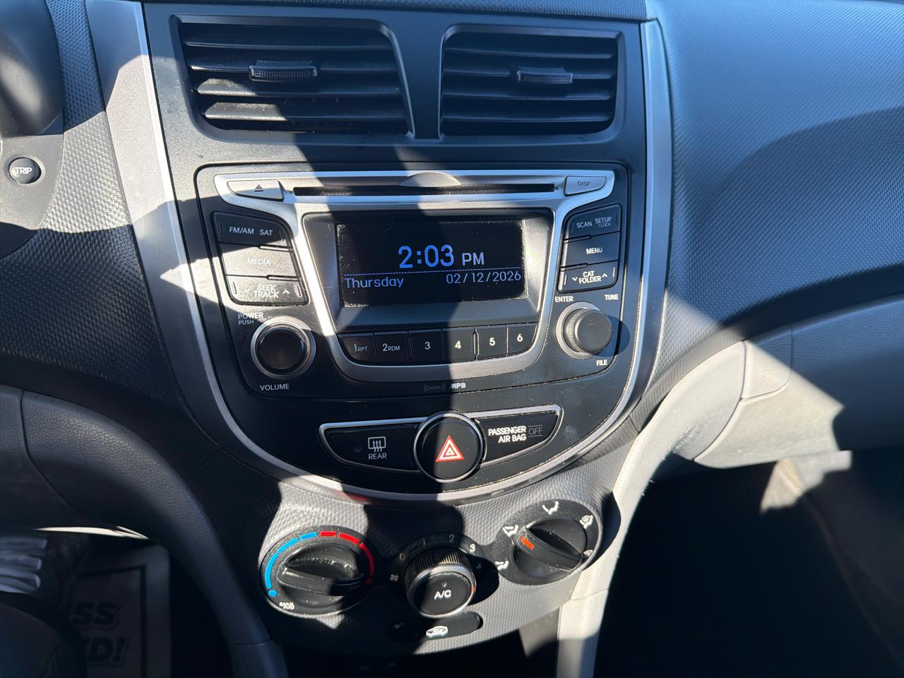 Hyundai Accent 4dr Sdn Auto GLS 2015