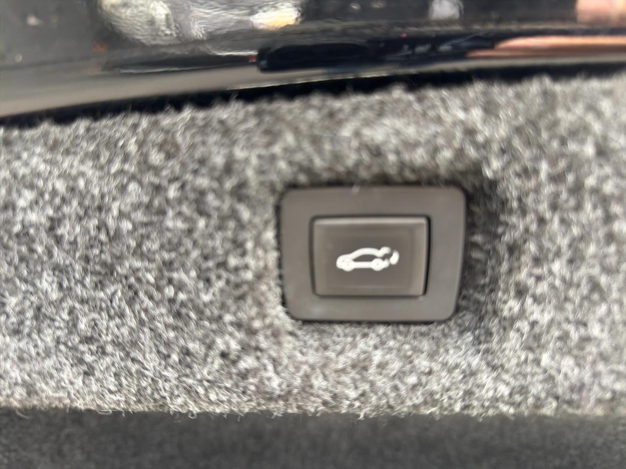 Cadillac CT6 4dr Sdn 3.0L Turbo Premium Luxury AWD 2017