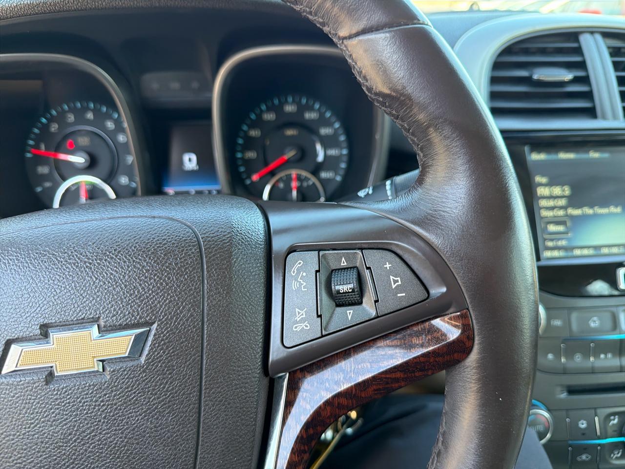 Chevrolet Malibu 4dr Sdn ECO w/2SA 2013