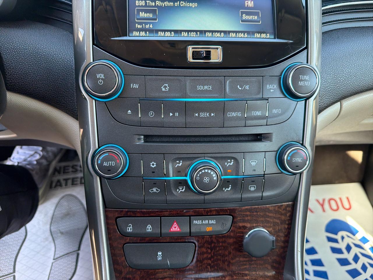 Chevrolet Malibu 4dr Sdn ECO w/2SA 2013