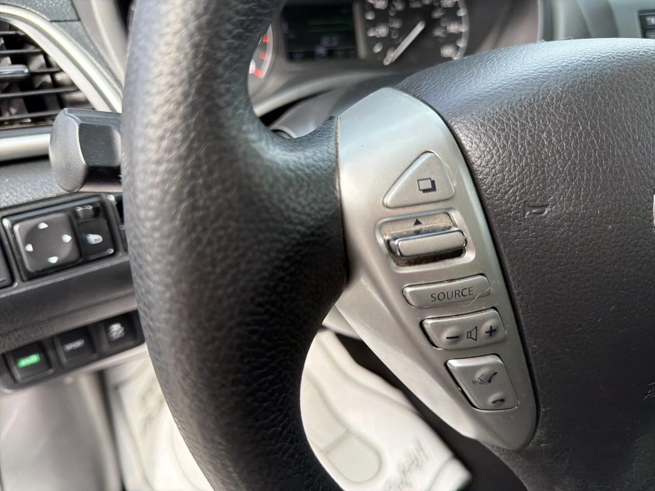 Nissan Sentra 4dr Sdn I4 CVT S 2016