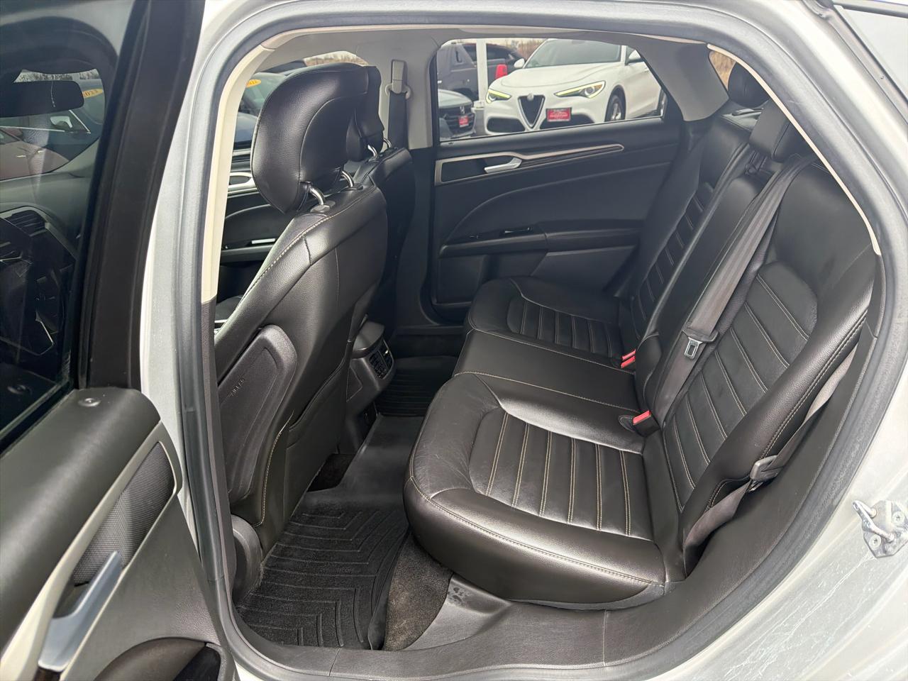 Ford Fusion 4dr Sdn SE FWD 2013