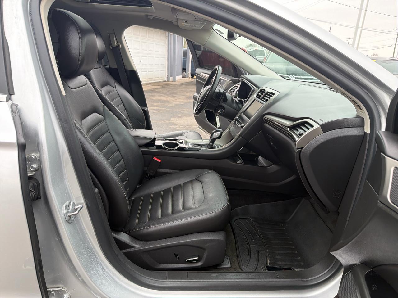 Ford Fusion 4dr Sdn SE FWD 2013