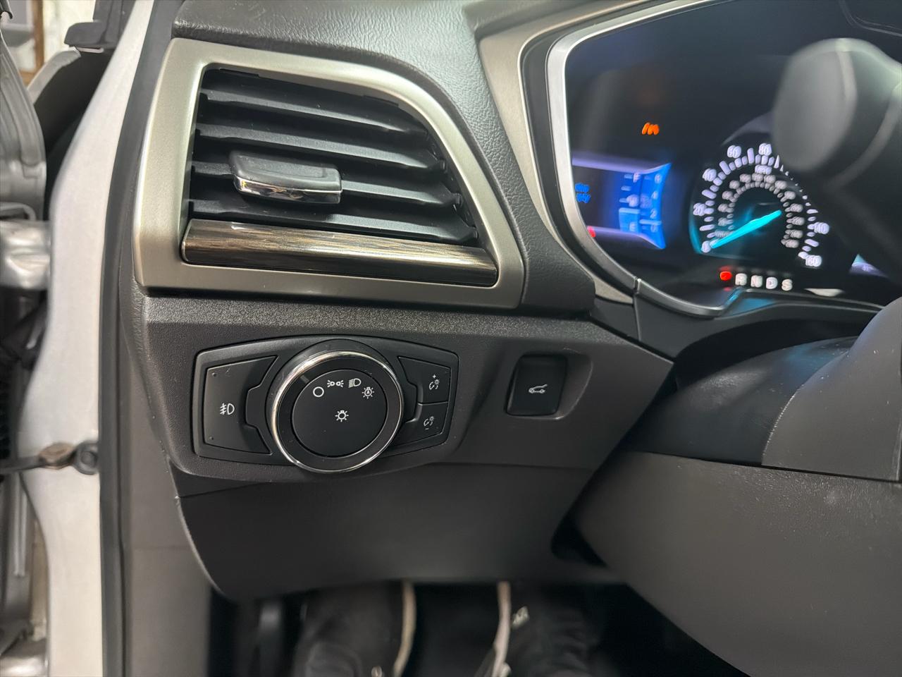 Ford Fusion 4dr Sdn SE FWD 2013