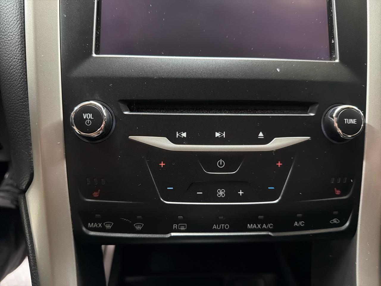 Ford Fusion 4dr Sdn SE FWD 2013