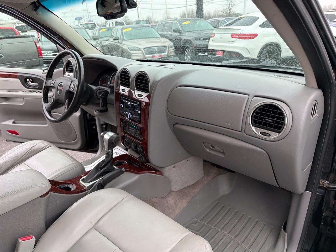 GMC Envoy 4WD 4dr SLT 2007