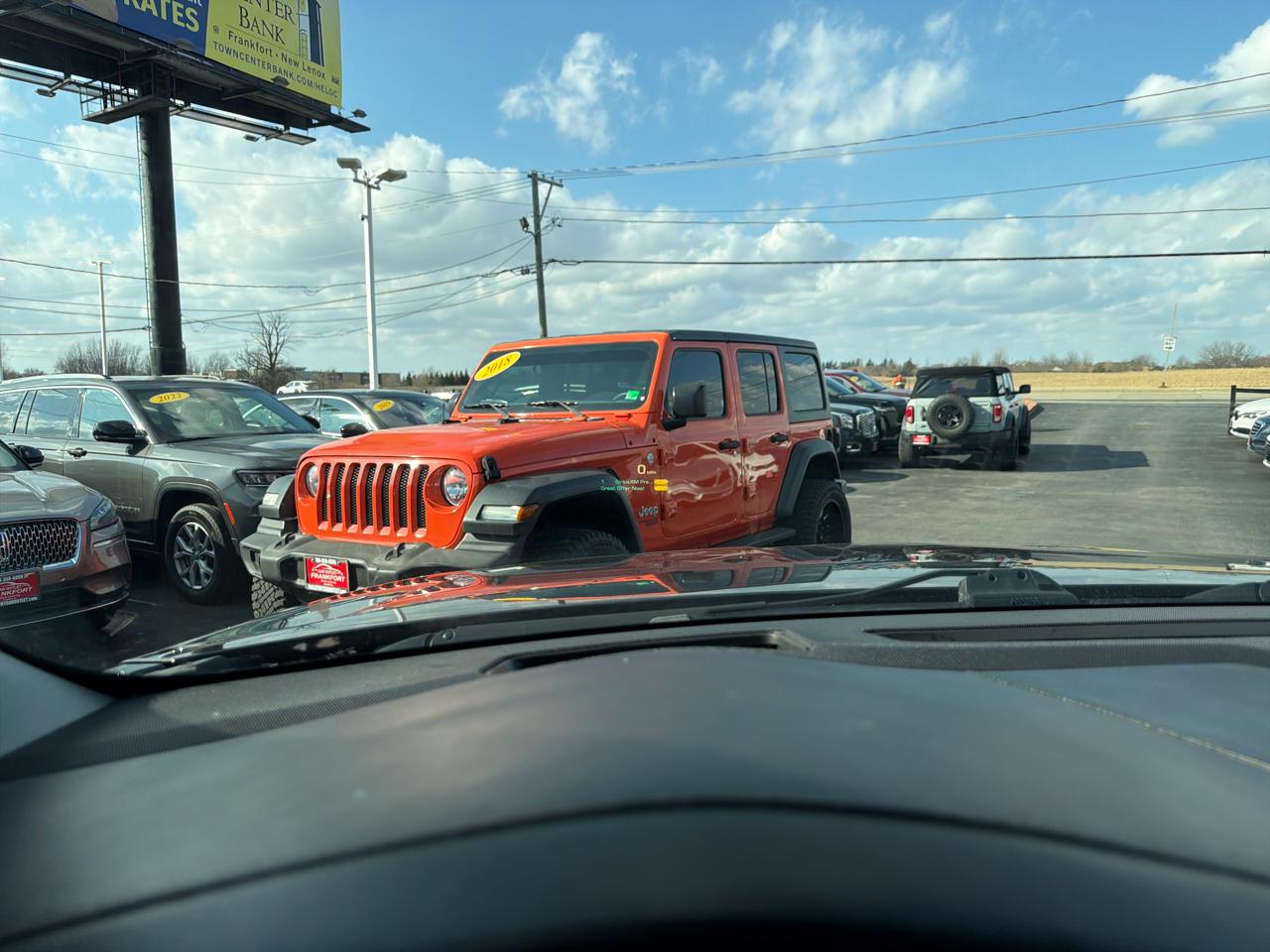 Cadillac Escalade ESV 4WD 4dr Luxury Collection 2016
