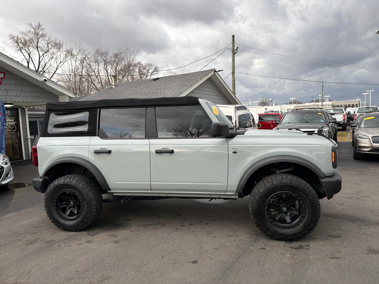 Ford Bronco Black Diamond 4 Door 4x4 2021