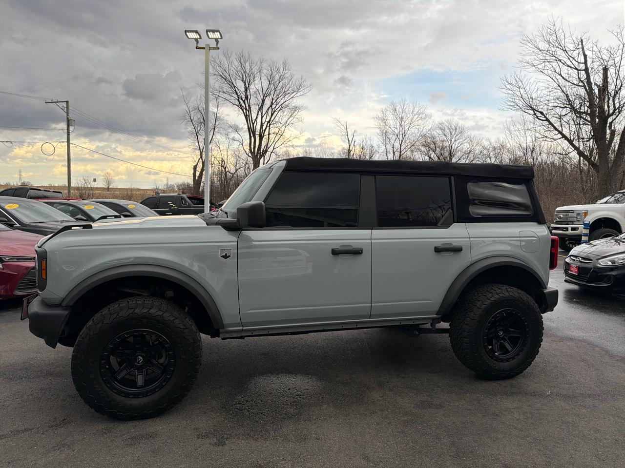 Ford Bronco Black Diamond 4 Door 4x4 2021