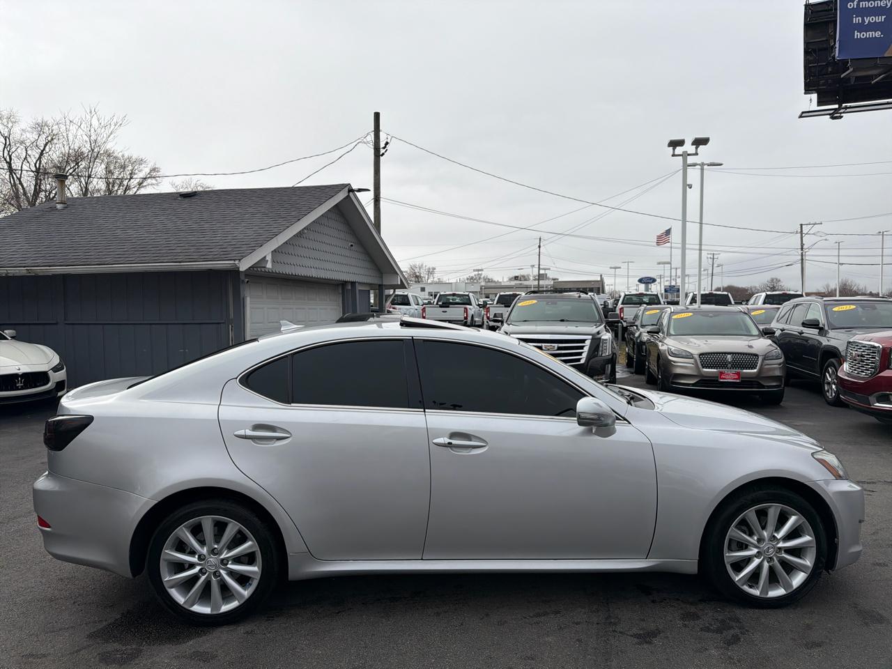 Lexus IS 250 4dr Sport Sdn Auto AWD 2009