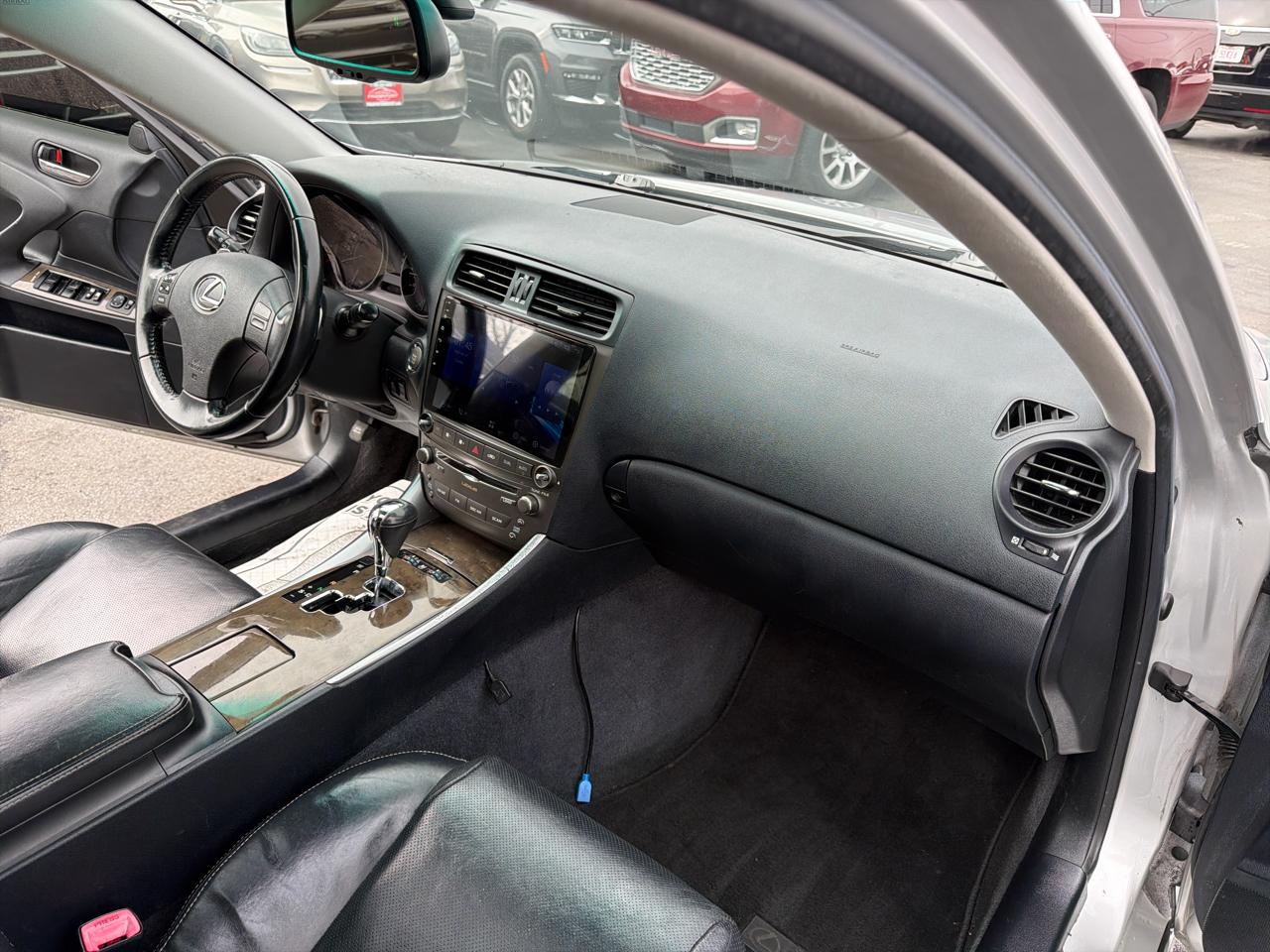 Lexus IS 250 4dr Sport Sdn Auto AWD 2009