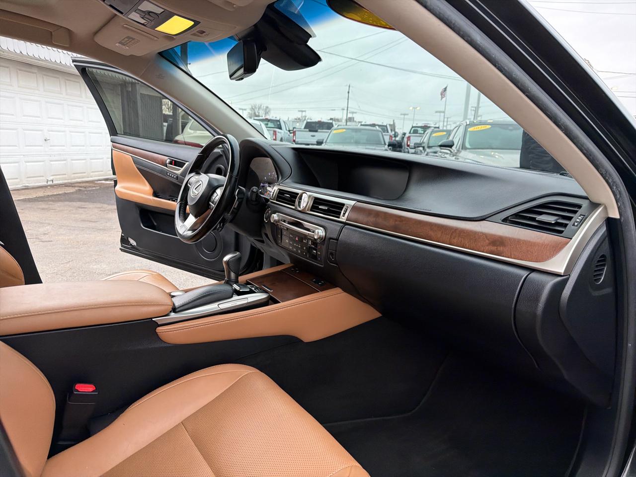 Lexus GS GS 350 RWD 2017