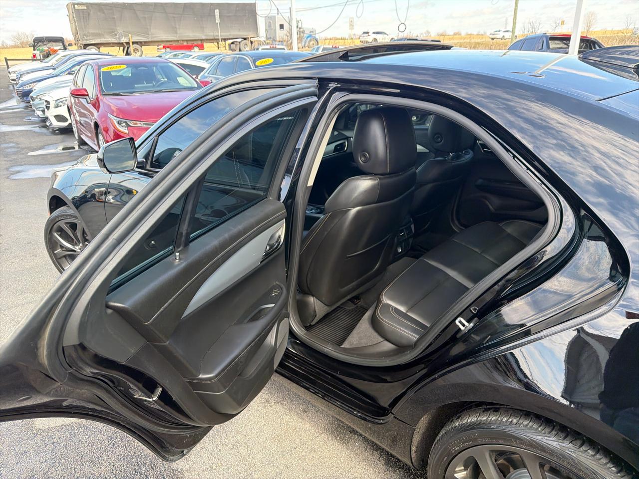 Cadillac ATS Sedan 4dr Sdn 2.0L Luxury Collection AWD 2016