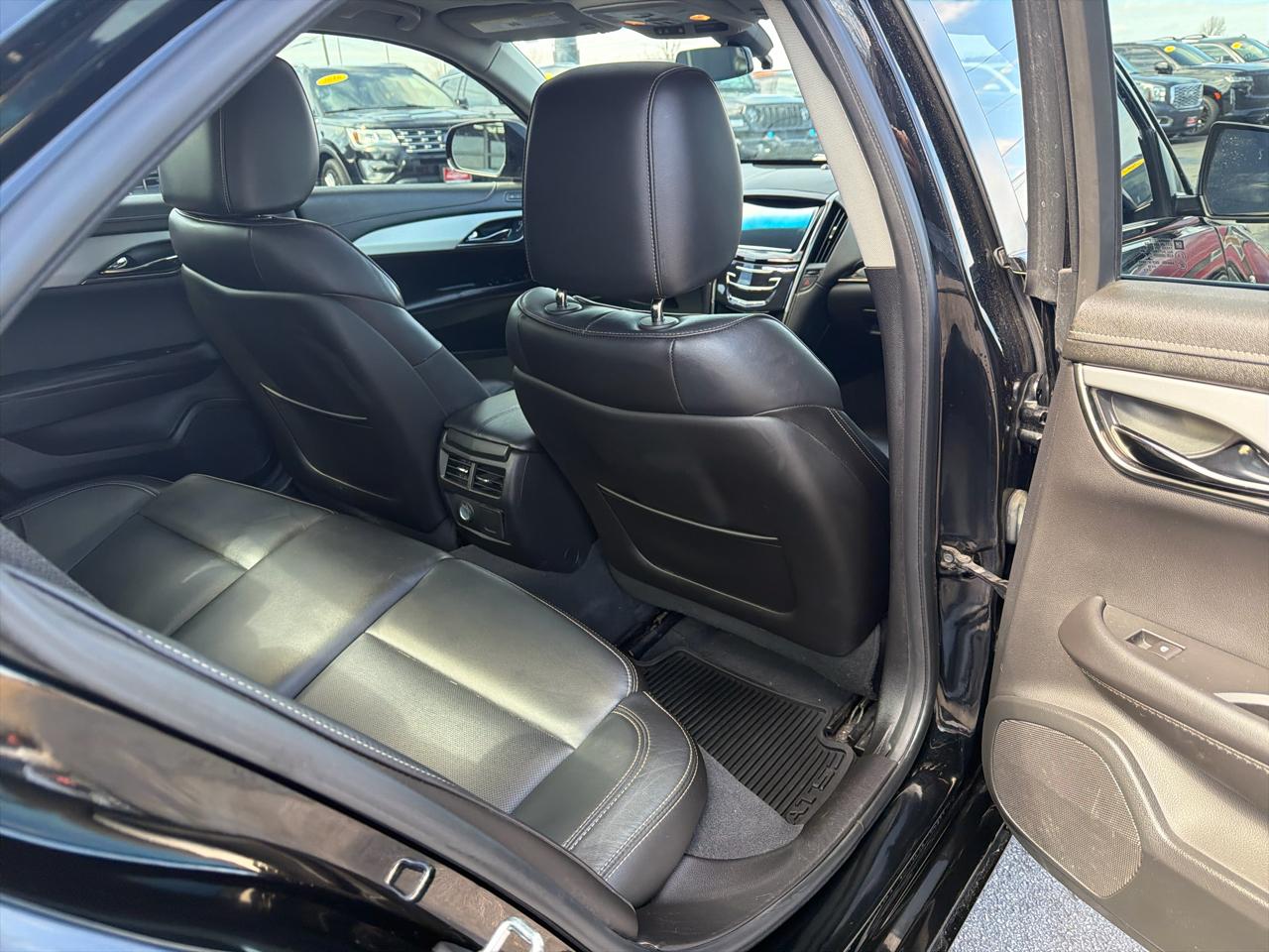 Cadillac ATS Sedan 4dr Sdn 2.0L Luxury Collection AWD 2016