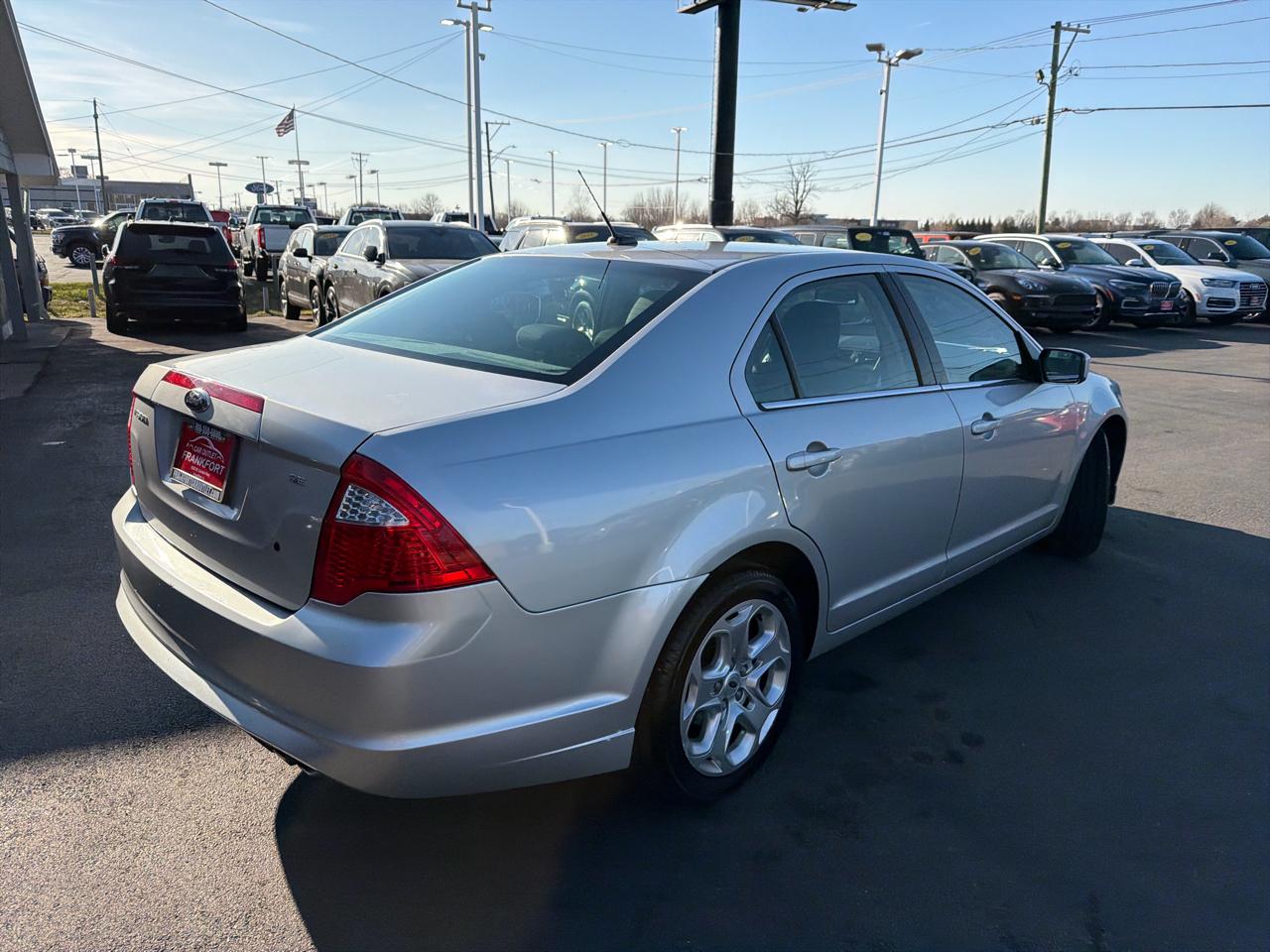 Ford Fusion 4dr Sdn SE FWD 2010