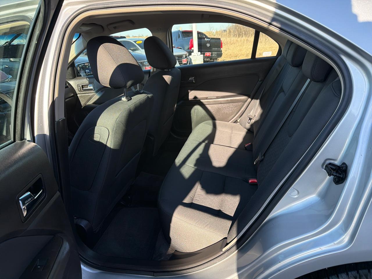 Ford Fusion 4dr Sdn SE FWD 2010