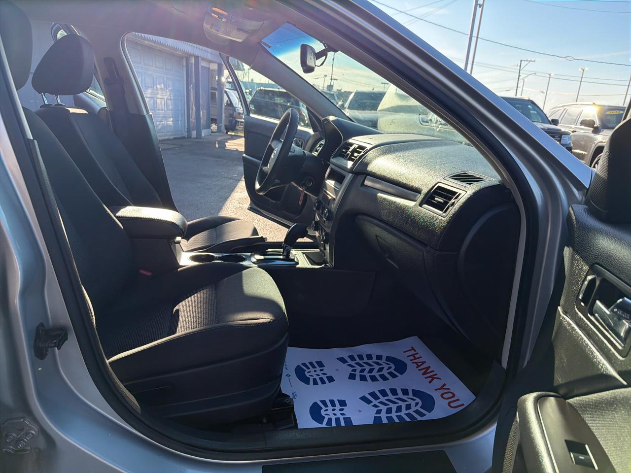 Ford Fusion 4dr Sdn SE FWD 2010