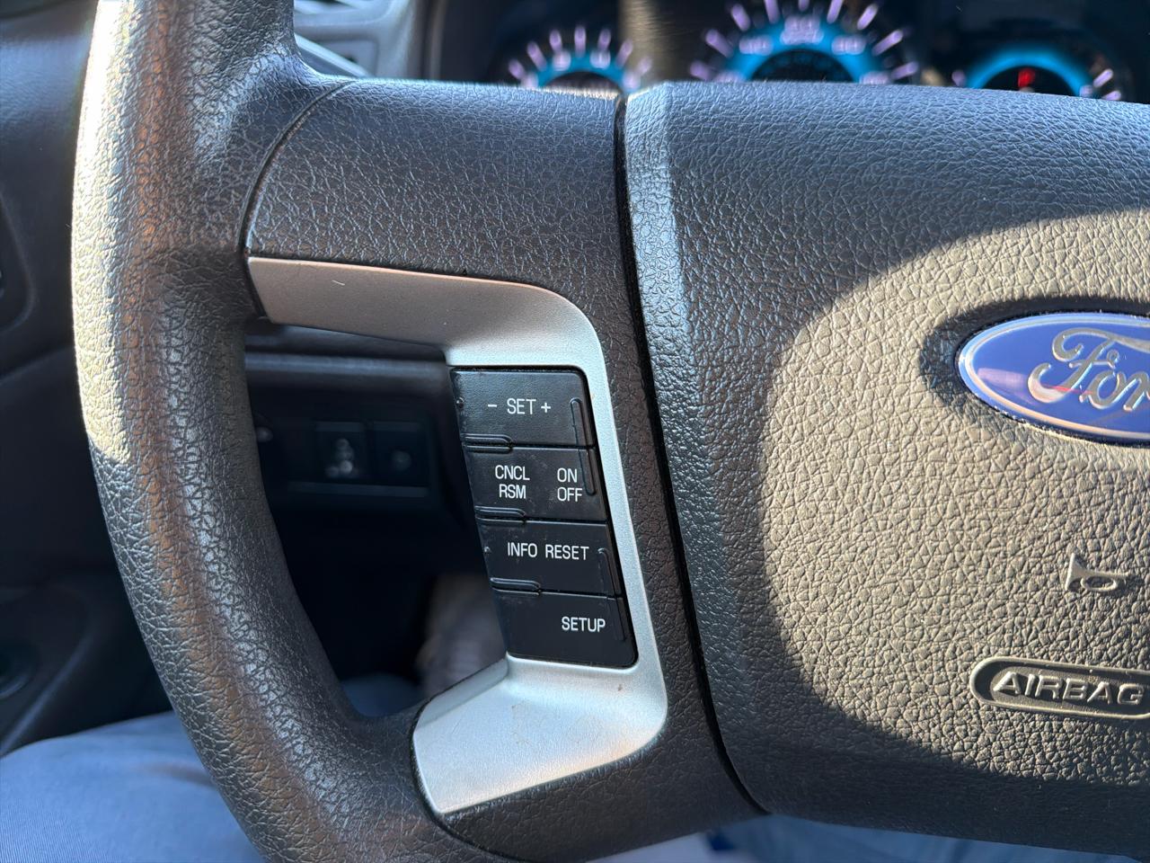 Ford Fusion 4dr Sdn SE FWD 2010