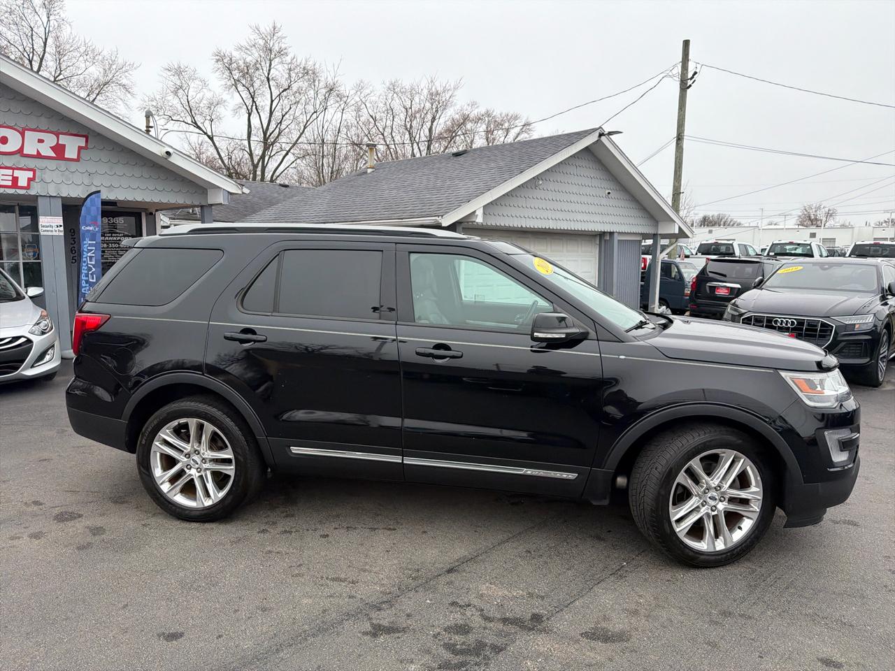 Ford Explorer 4WD 4dr XLT 2016