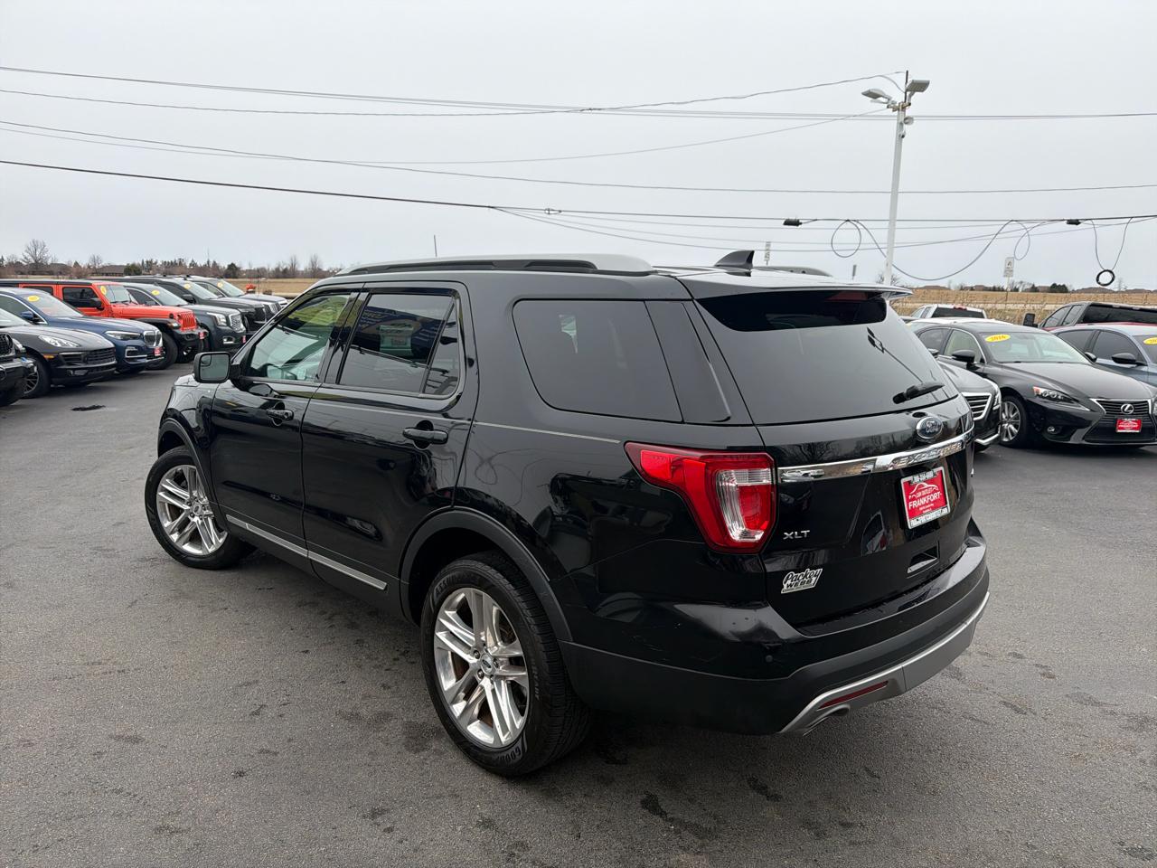 Ford Explorer 4WD 4dr XLT 2016