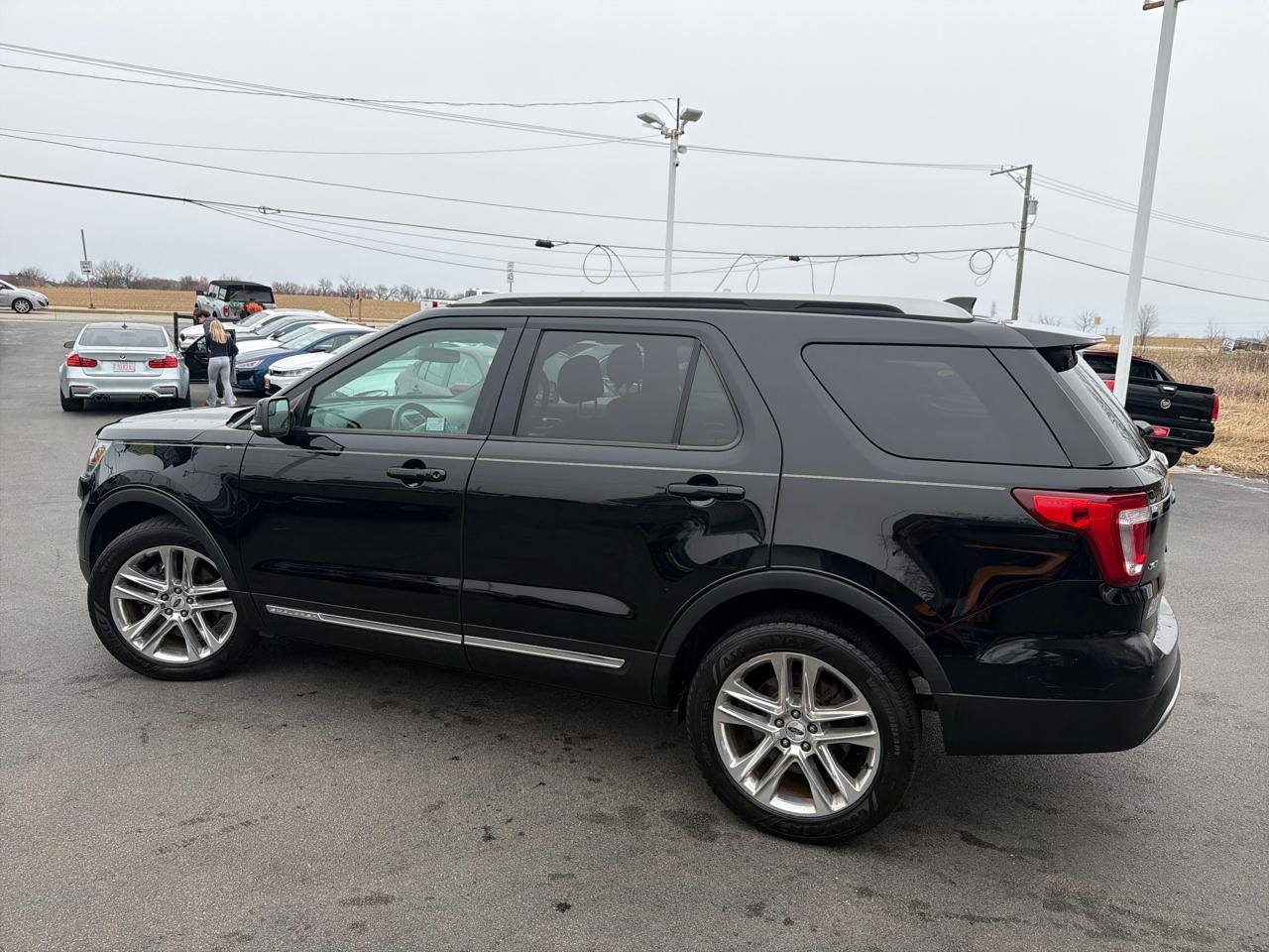 Ford Explorer 4WD 4dr XLT 2016