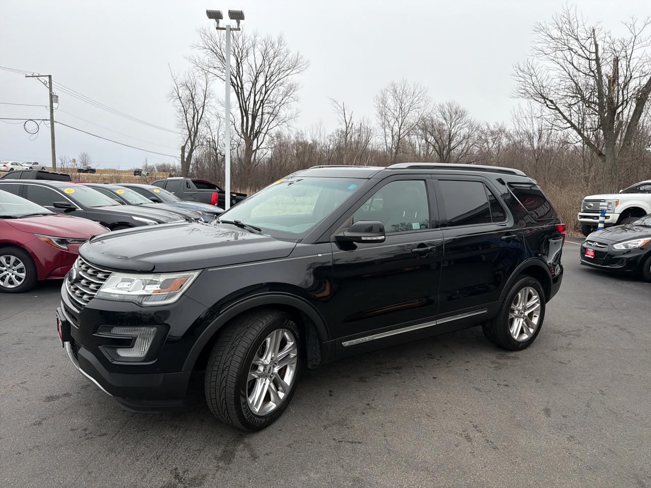 Ford Explorer 4WD 4dr XLT 2016
