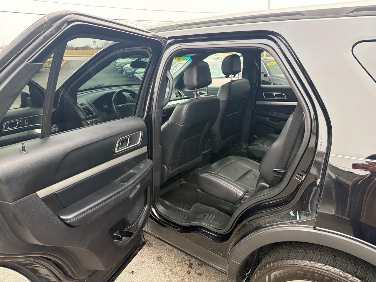 Ford Explorer 4WD 4dr XLT 2016