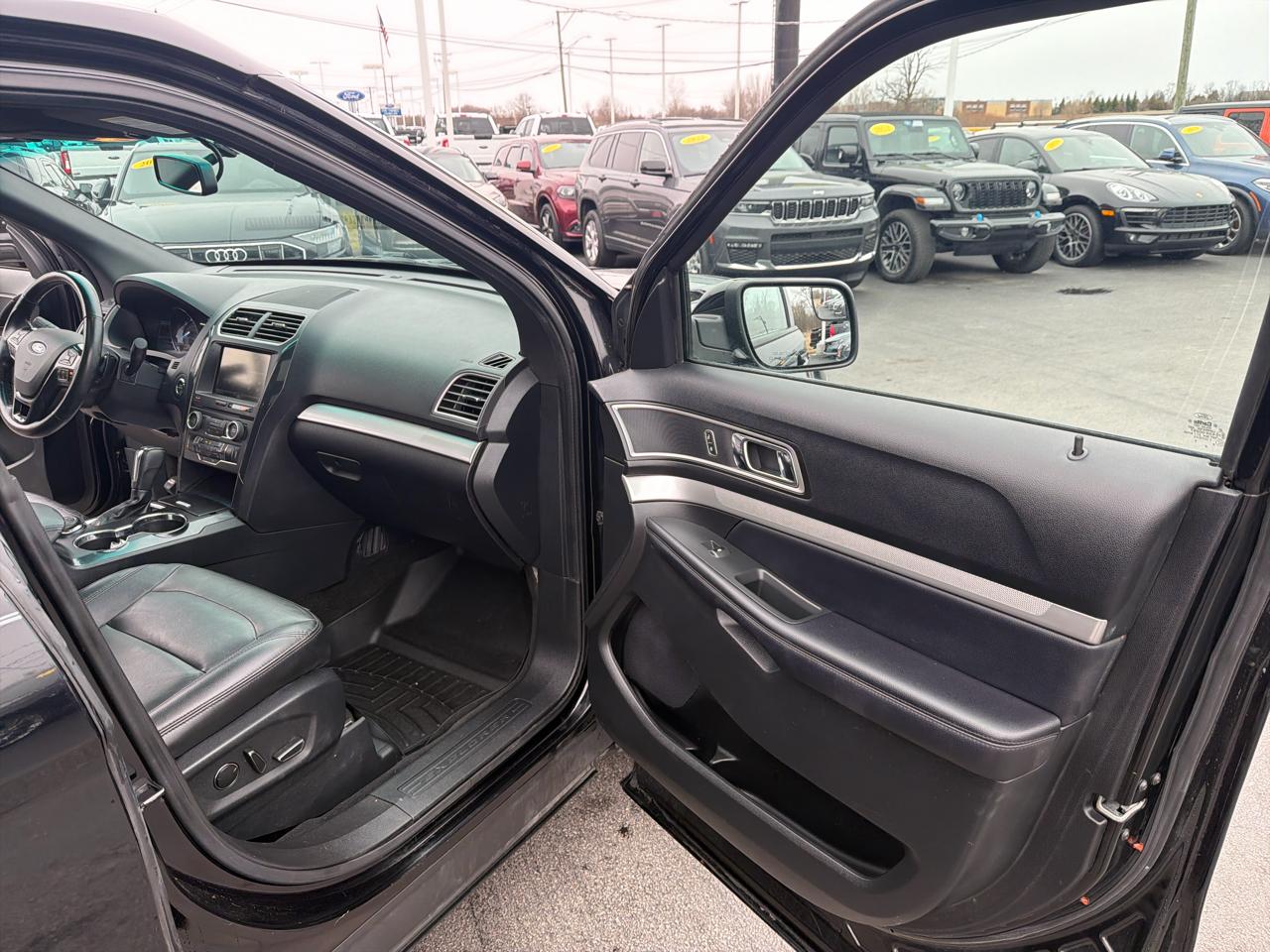 Ford Explorer 4WD 4dr XLT 2016