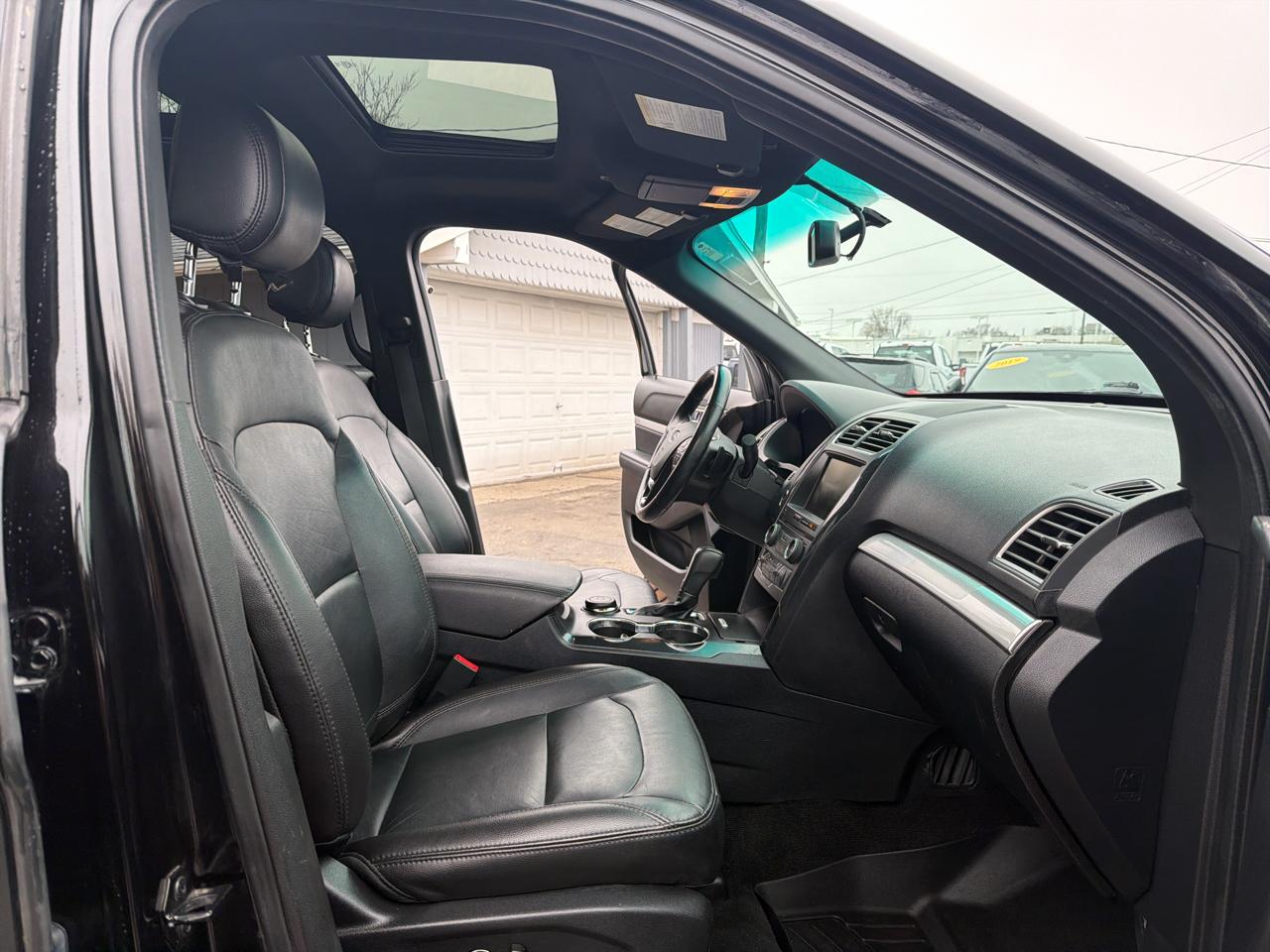 Ford Explorer 4WD 4dr XLT 2016