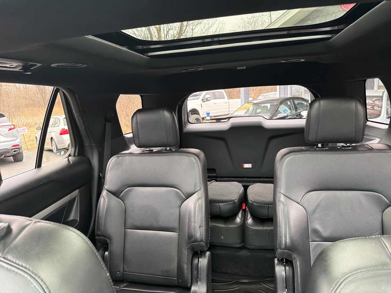 Ford Explorer 4WD 4dr XLT 2016