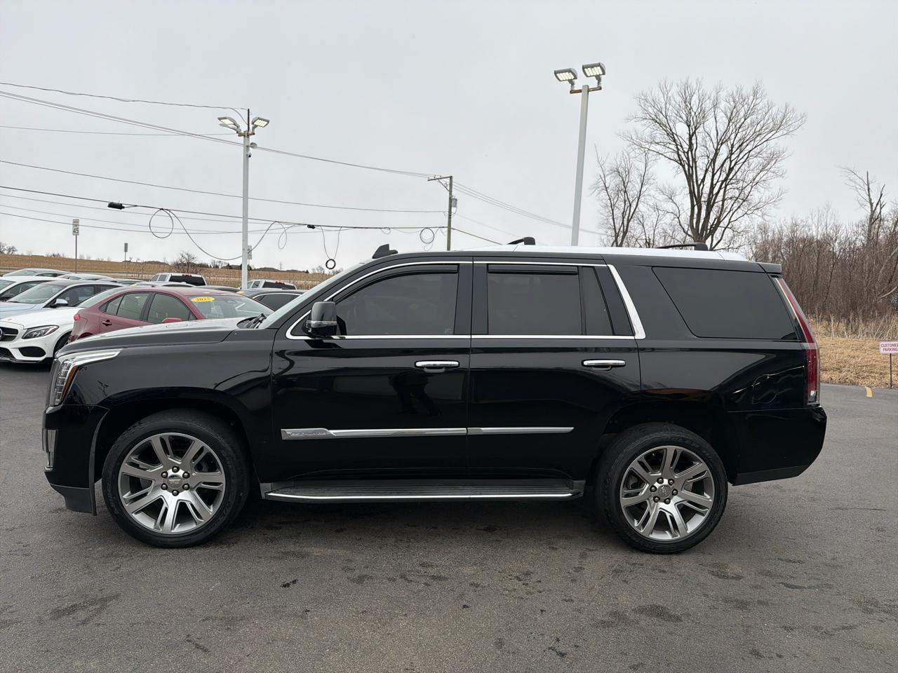 Cadillac Escalade 4WD 4dr Luxury 2015