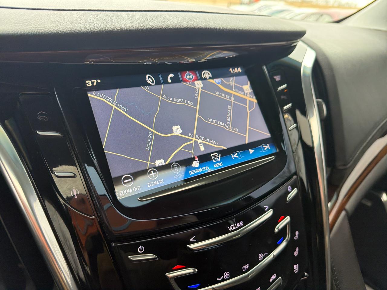 Cadillac Escalade 4WD 4dr Luxury 2015