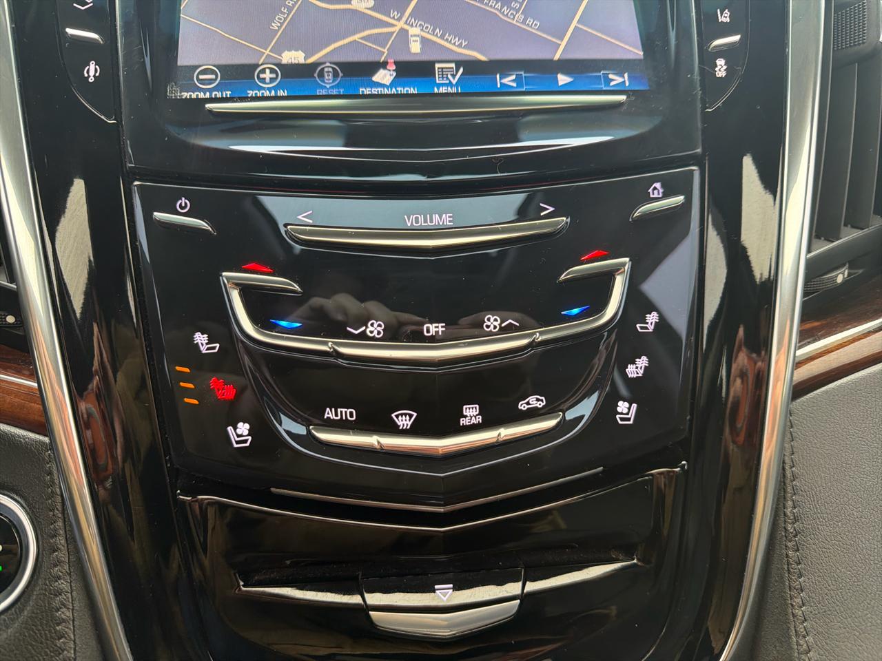 Cadillac Escalade 4WD 4dr Luxury 2015