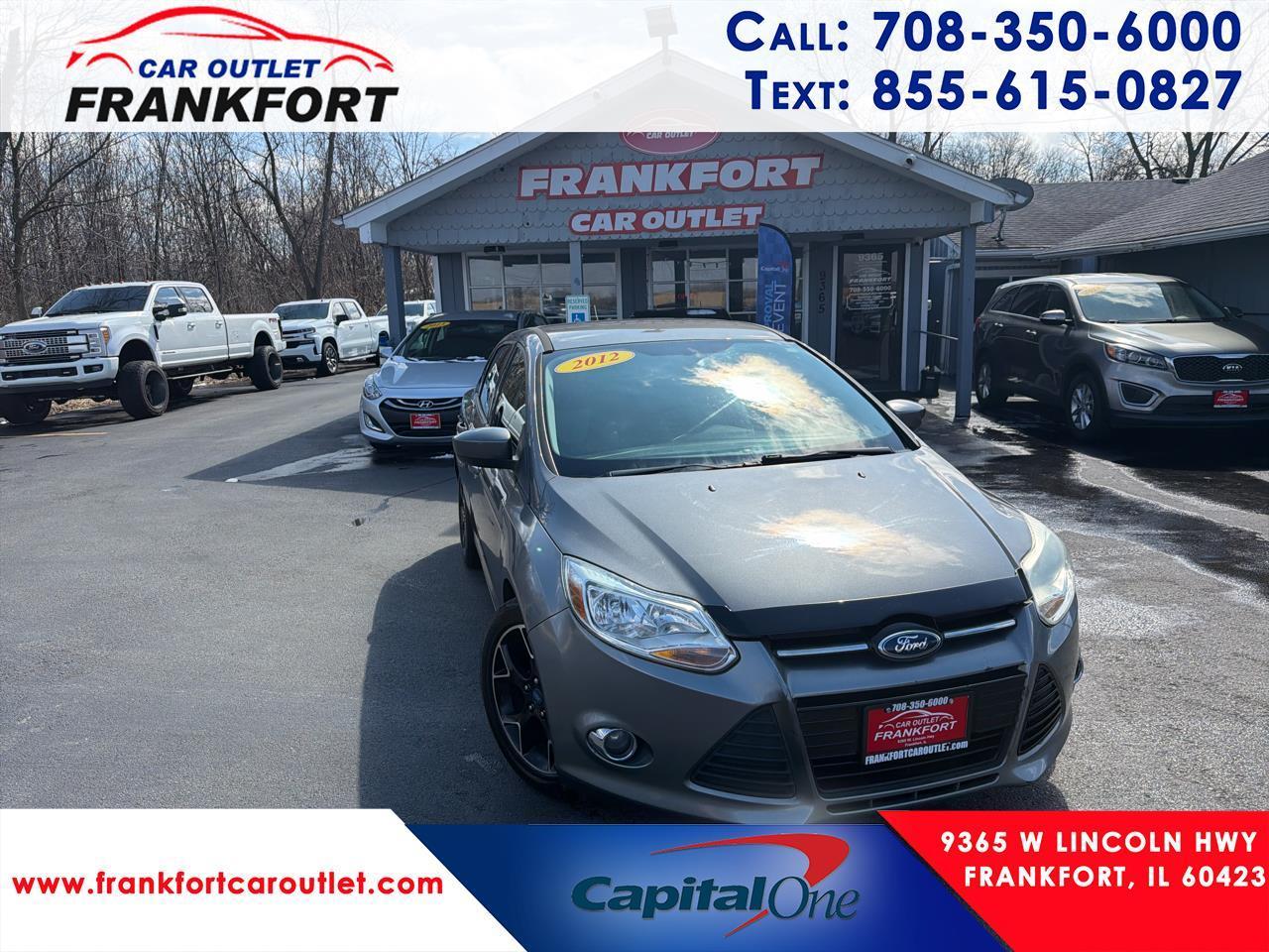 Ford Focus 4dr Sdn SE 2012