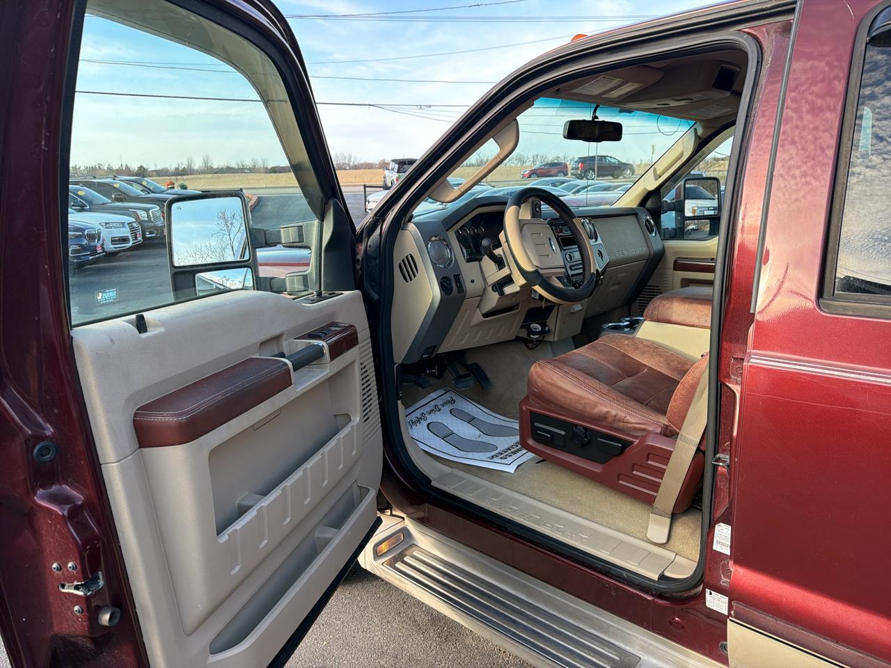 Ford Super Duty F-250 SRW 4WD Crew Cab 156" King Ranch 2009