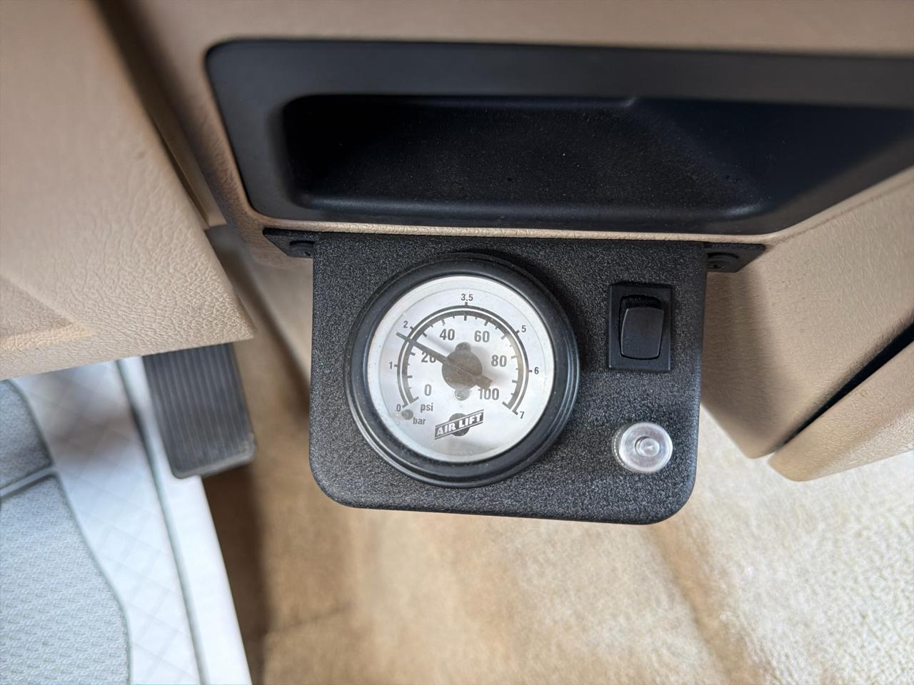 Ford Super Duty F-250 SRW 4WD Crew Cab 156" King Ranch 2009