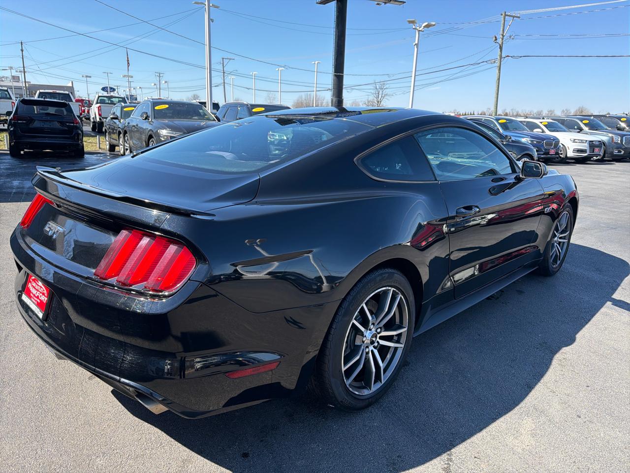 Ford Mustang GT Fastback 2017